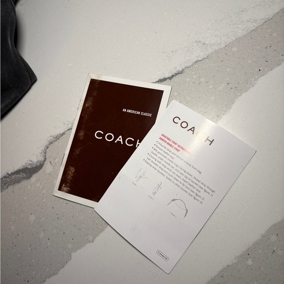 Vintage Coach 9564 Leather Legacy Demi Hobo Shoulder Bag Black & White - Picture 10 of 10